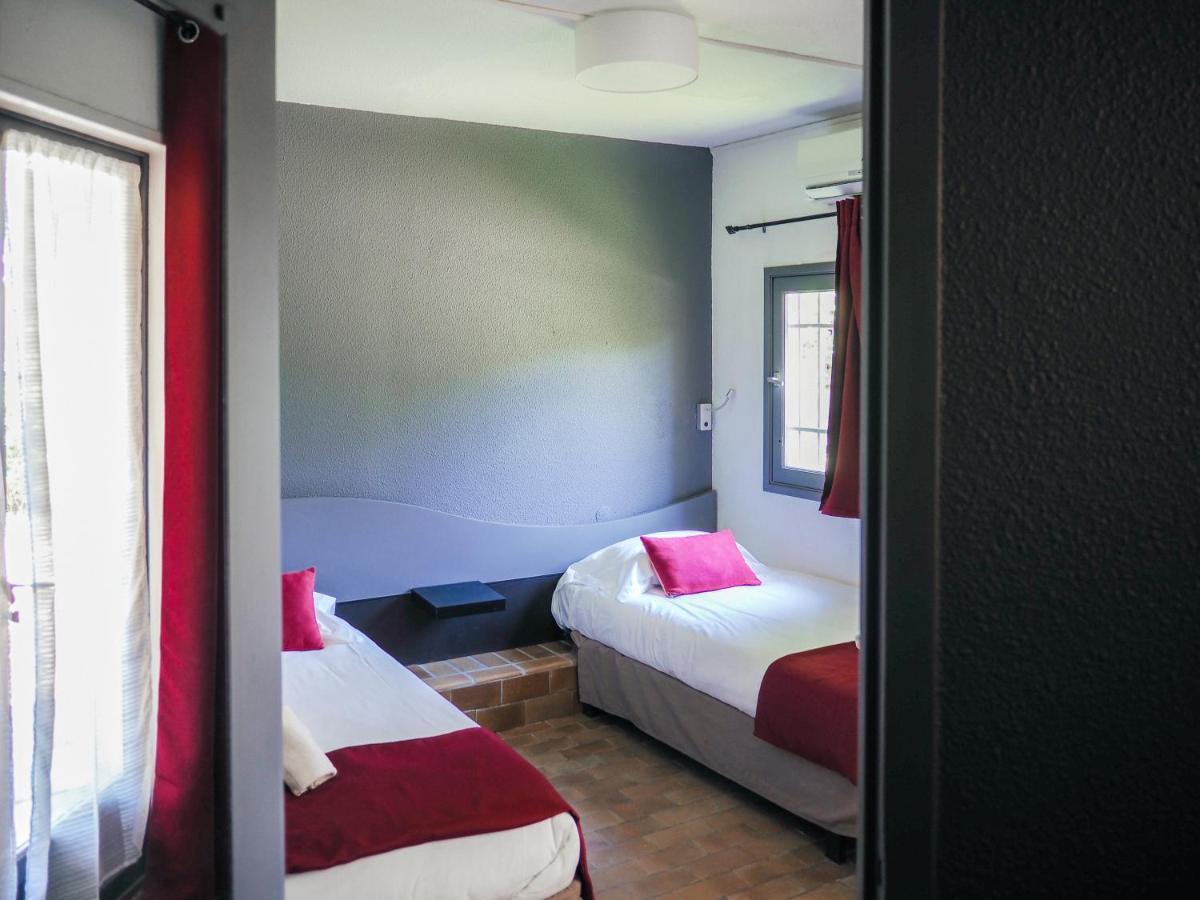 Marina Hotel Club Cogolin Exterior foto